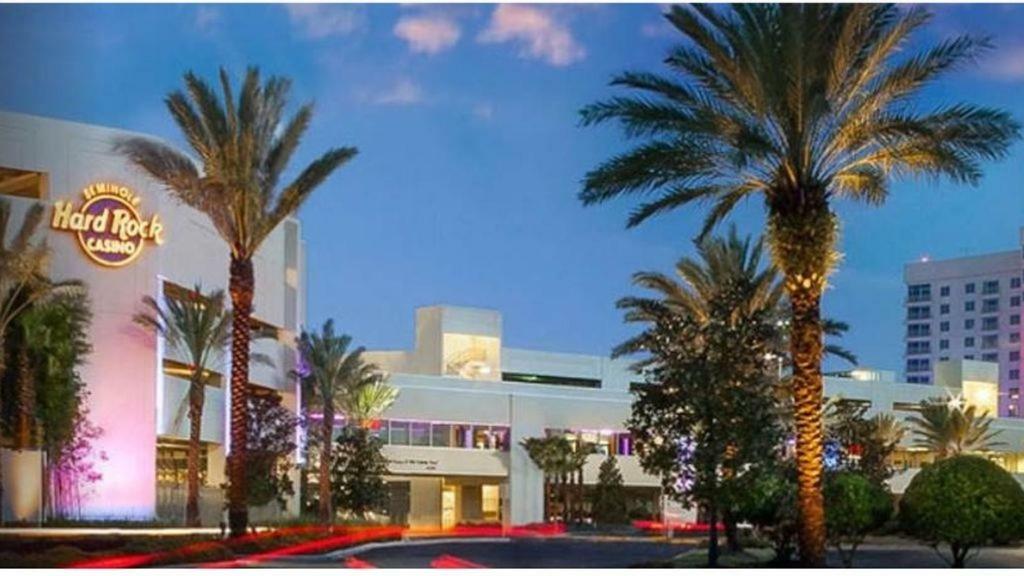 The Beach On Longboat Key Exterior photo